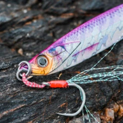 CUILLER BIASTOS 80gr ROSE HARENG Pêche Au Leurre En Mer -Plein Air Pêche Magasin cuiller biastos 80gr rose hareng peche au leurre en mer 2