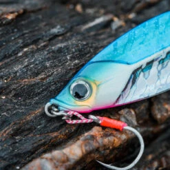 JIG Biastos Slow 90gr BLEU PHOSPHO Pêche Au Jigging -Plein Air Pêche Magasin jig biastos slow 90gr bleu phospho peche au jigging 3